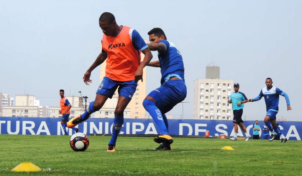 Azulão buscará o empate fora de casa para avançar