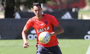 Rever tem lesão no joelho esquerdo confirmada e será desfalque no Flamengo