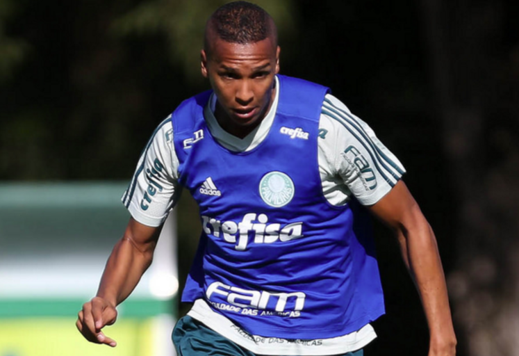Com golaços de Deyverson, reservas do Palmeiras vencem jogo-treino