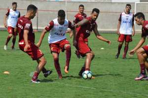 Atlético-GO aposta no 'fator Barradão' para vencer o Vitória em Salvador