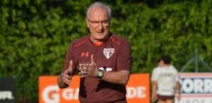 Dorival pede que São Paulo tenha atenção com jogadores 'mortais' do Santos