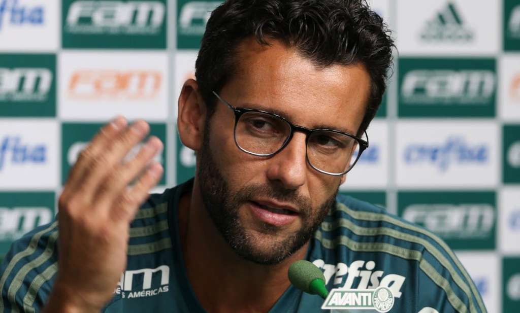 Valentim só confirma Borja na escalação do Palmeiras