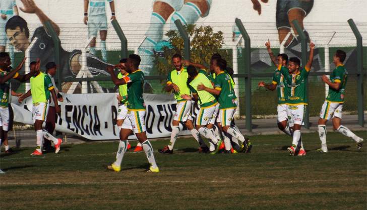 PAULISTA SUB-20 2ª DIVISÃO: Itapirense goleia Tupã por 4 a 1 e coloca um pé nas semis