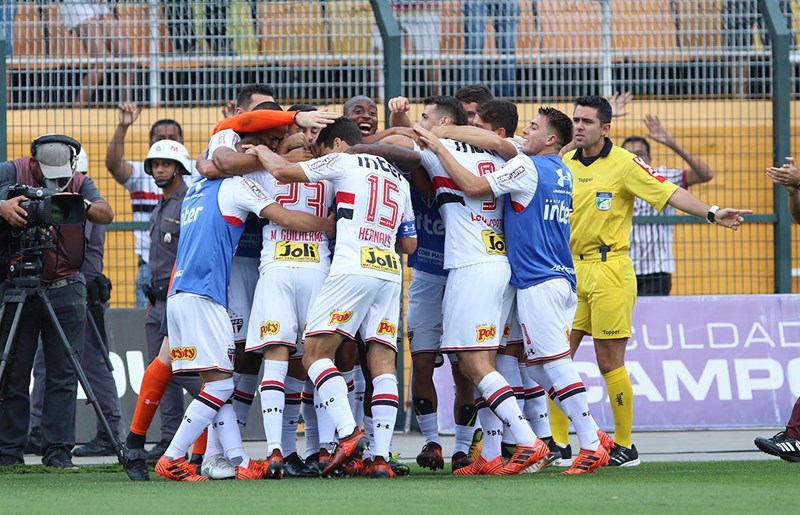 São Paulo 2 x 1 Santos - E a profecia de Hernanes começa a se realizar.... 2 0002050275776 img