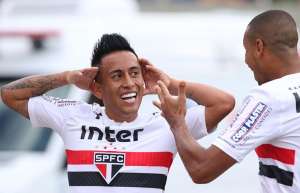 BRASILEIRÃO: Em dia de clássicos, São Paulo vence Santos; Fla e Vasco ficam no 0 a 0