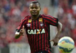 'Nosso foco é a Libertadores', garante Nikão, do Atlético-PR