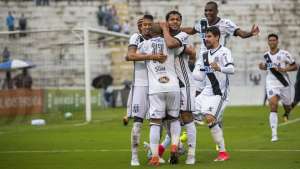 Torcida mostra força e esgota ingressos para o duelo entre Ponte Preta e Corinthians