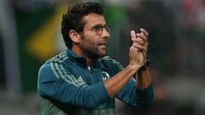 Técnico do Palmeiras valoriza ponto conquistado em empate com o Cruzeiro