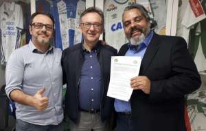 Chapecoense faz parceria com associação que ajuda famílias de vítimas