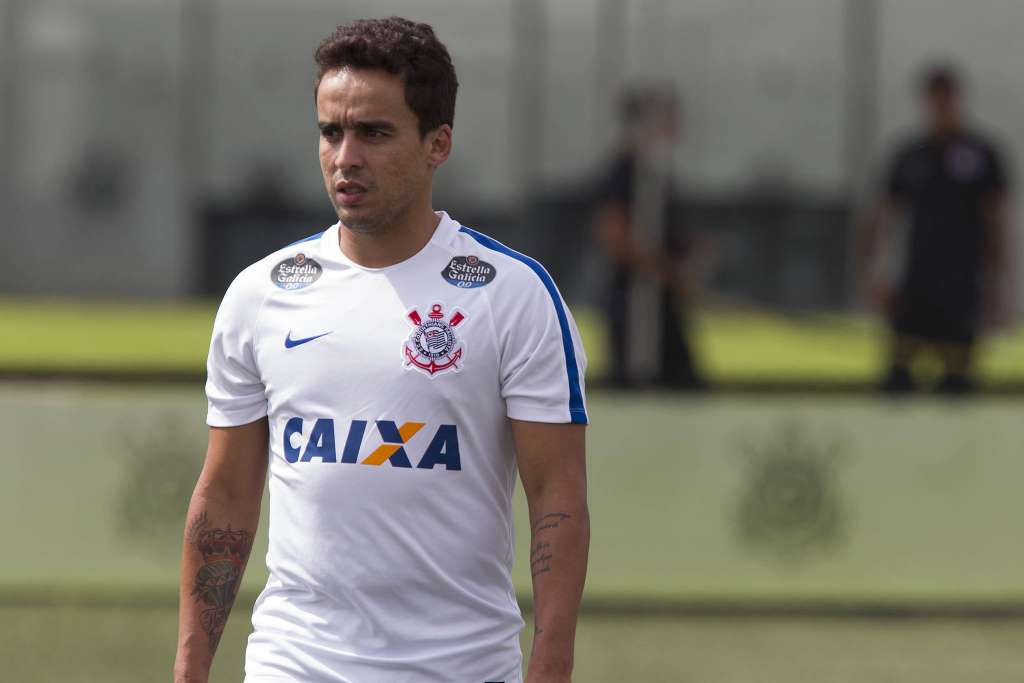 Esta é a segunda passagem do meia pelo Corinthians, equipe na qual conquistou o título brasileiro de 2015