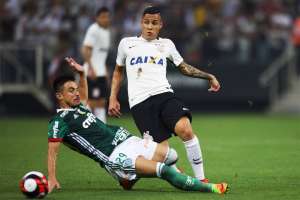 Premiação da CBF motiva clubes na reta final do Campeonato Brasileiro