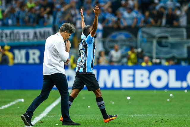 Renato Gaúcho admite sufoco do Grêmio, mas exalta: ‘O que vale é a vaga na final’