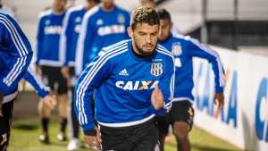 Ponte treina e Jadson destaca confiança que atletas recebem de Eduardo Baptista