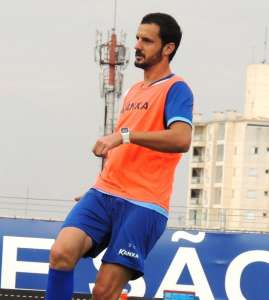 ​Paulistão: Zagueiro do São Caetano cobra: 