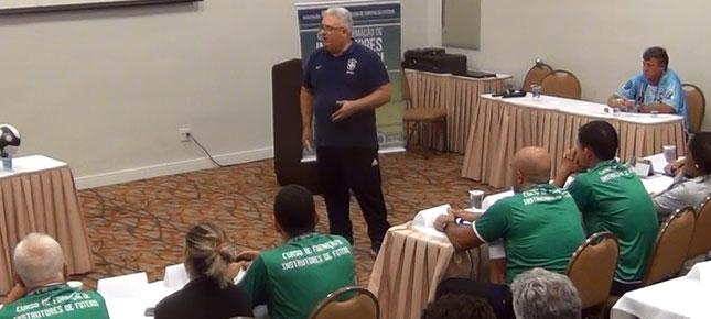 Sérgio Corrêa da Silva, Chefe da Arbitragem Nacional, fez uma palestra sobre a ética no esporte e na vida - Divulgação