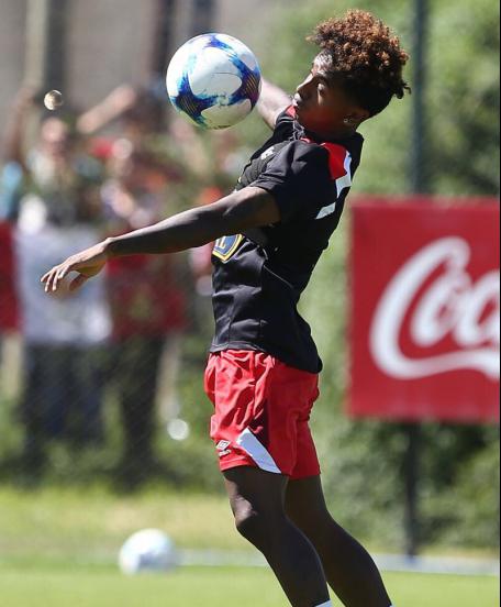 Yordy Reyna substitui Guerrero no Peru