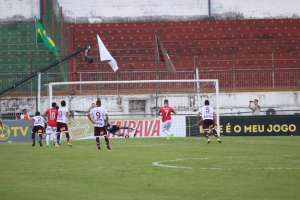 Copa Paulista: Herói da Ferroviária destaca foco da equipe para vitória fora de casa