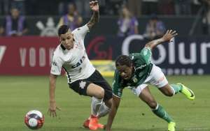 No último ato no ano do centenário, Corinthians e Palmeiras duelam no Itaquerão