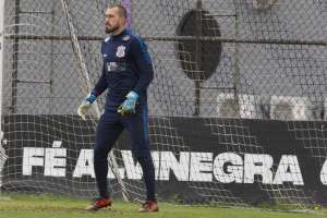 Cotado no São Paulo, Walter estreia na temporada e ensaia adeus do Corinthians