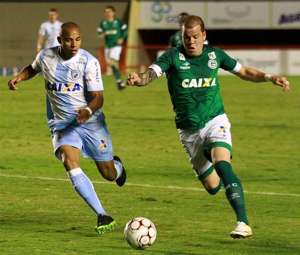 Série B: Para seguir entre os líderes, Tencati confirma uma mudança no Londrina