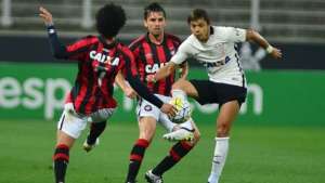 Atlético-PR x Corinthians – Mão na taça ou nova decepção?