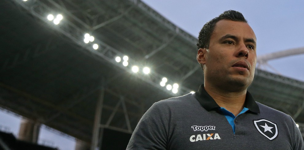 João Paulo prevê dificuldades ao Botafogo no duelo contra Sport na Ilha