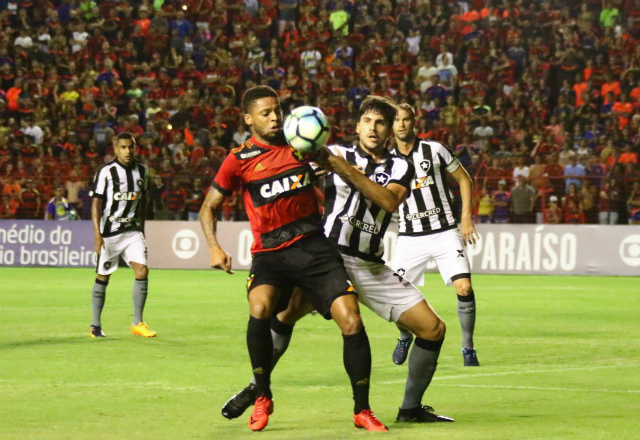 André (foto) descontou para o Sport no final da partida. Foto: Williams Aguiar / Sport Recife