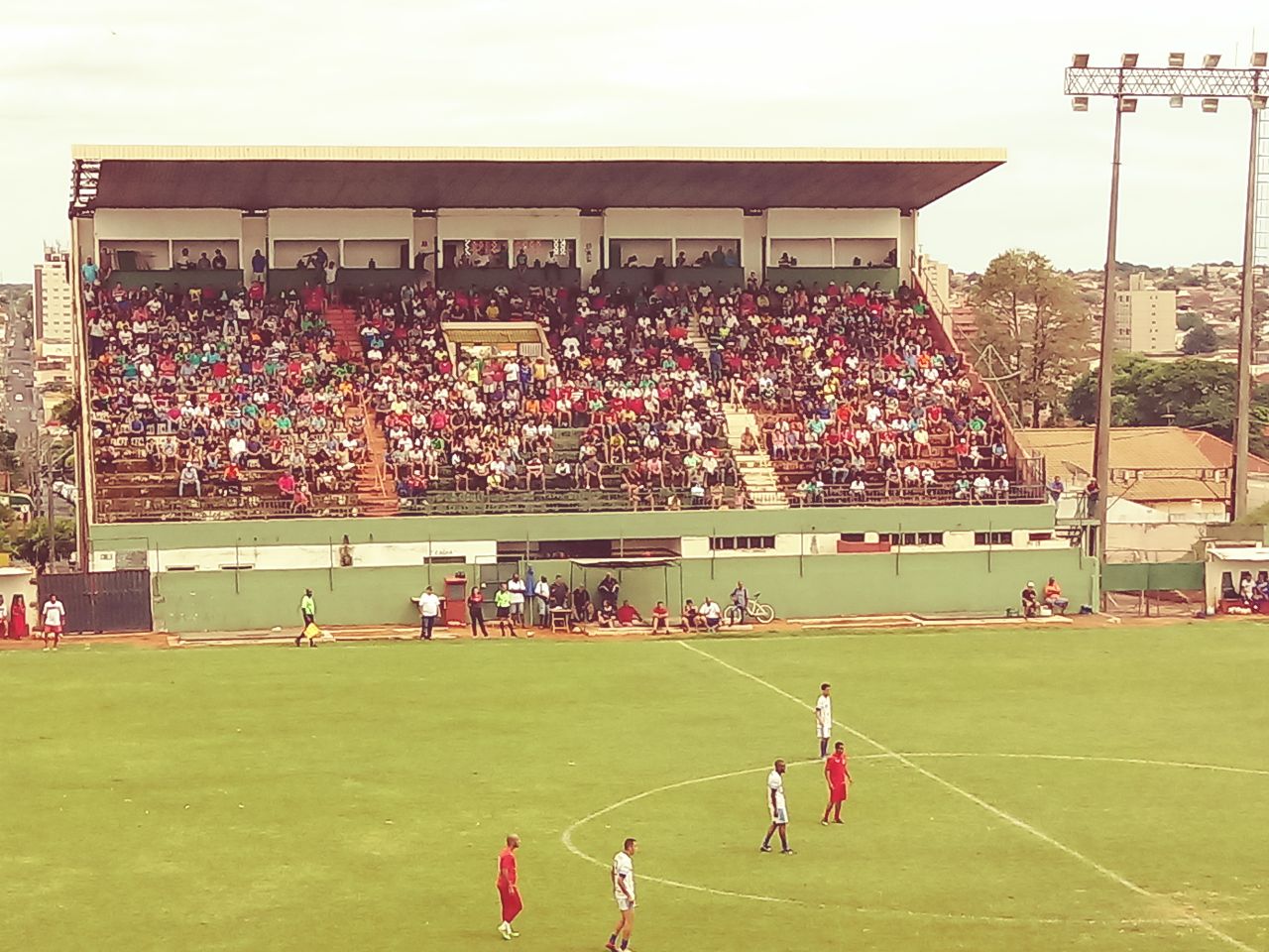 Reunião define coleta de alimentos no Estádio Fortaleza