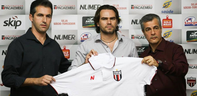 Léo Condé quer aproveitar força do Botafogo e utilizar bem as categorias de base em 2018