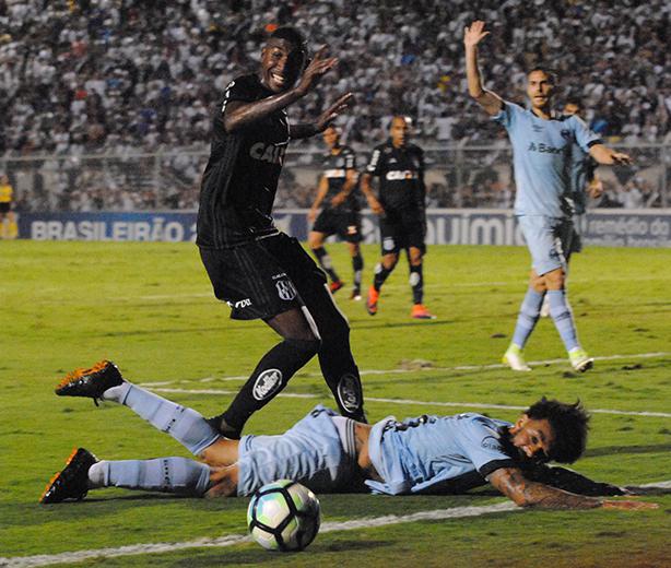Após derrota para o Grêmio, a Macaca precisa ganhar fora do Coxa para ficar viva no Brasileiro