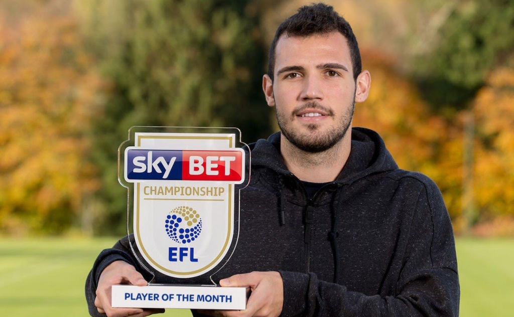 Artilheiro na Inglaterra, Leo Bonatini é eleito melhor jogador do mês 2 0002050278460 img