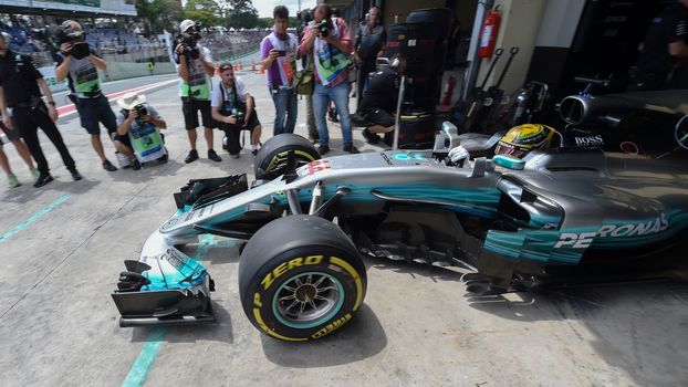 F1: Equipe Mercedes é assaltada na saída do Autódromo de Interlagos