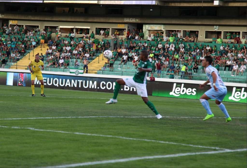 No primeiro turno, Londrina venceu o Guarani por 3 a 2, no Brinco de Ouro. (Foto: GuaraniPress)