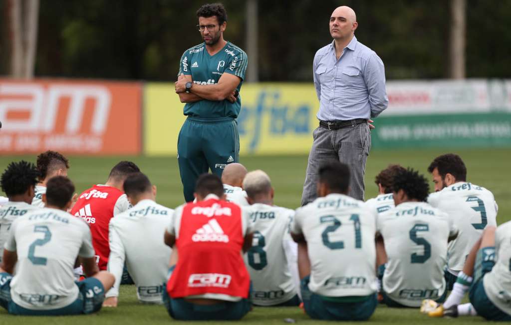 Galiotte vem sendo muito criticado pelos torcedores do Palmeiras Galiotte vem sendo muito criticado pelos torcedores do Palmeiras