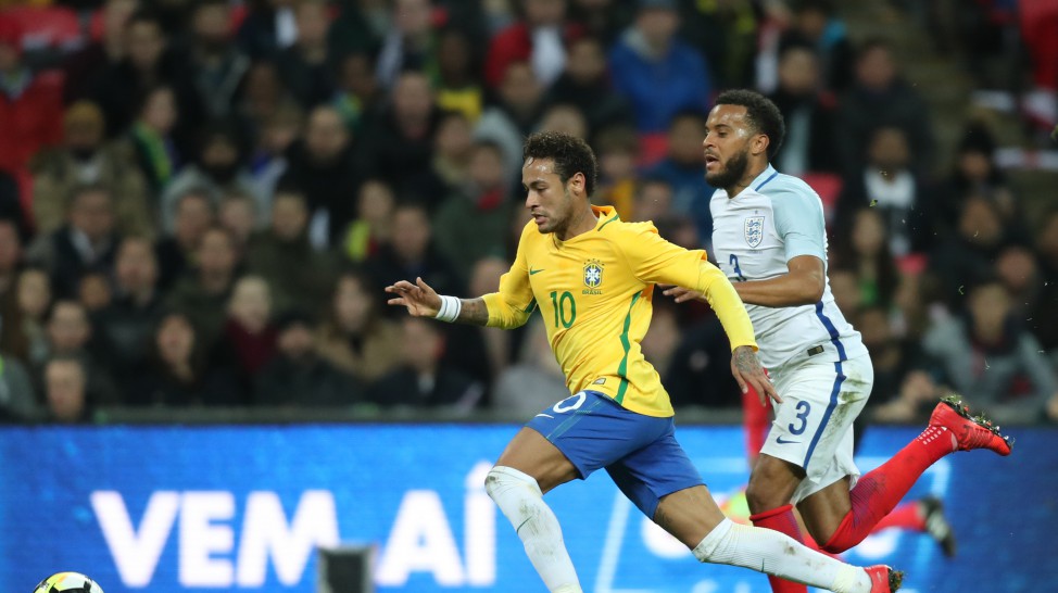 Inglaterra empata sem gols contra seleção brasileira