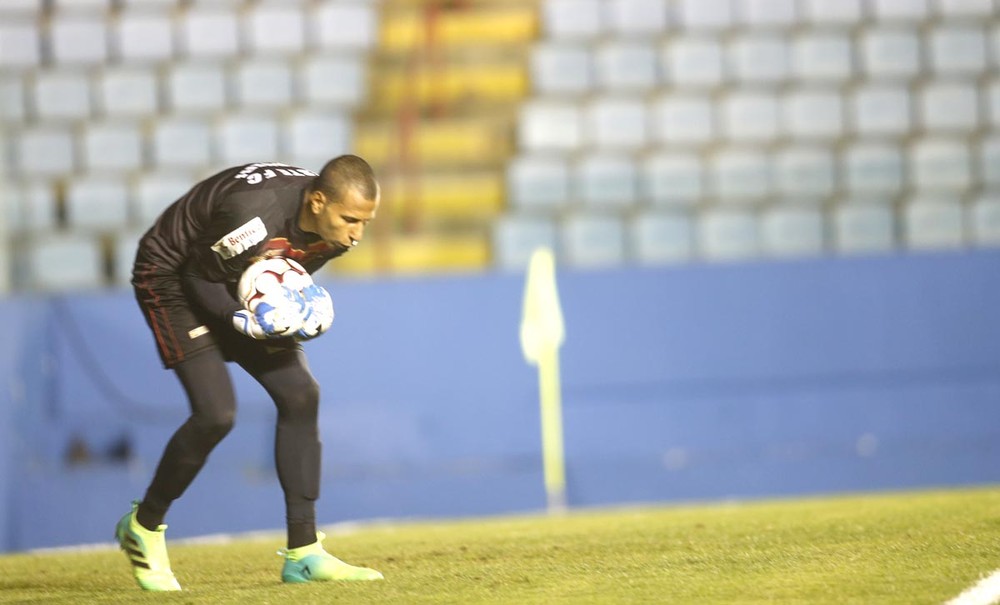 Série B: Acusado de racismo, Rodolfo, do Oeste, é suspenso por cinco jogos