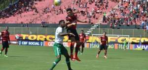 Vitória joga contra a Chapecoense para se afastar da zona de rebaixamento