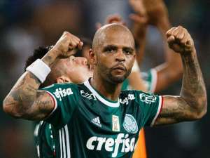 STJD suspende Felipe Melo e Clayson por um jogo por confusão em clássico