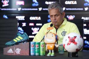 Rueda diz não saber explicar derrota do Fla, mas admite 'parte mental difícil'