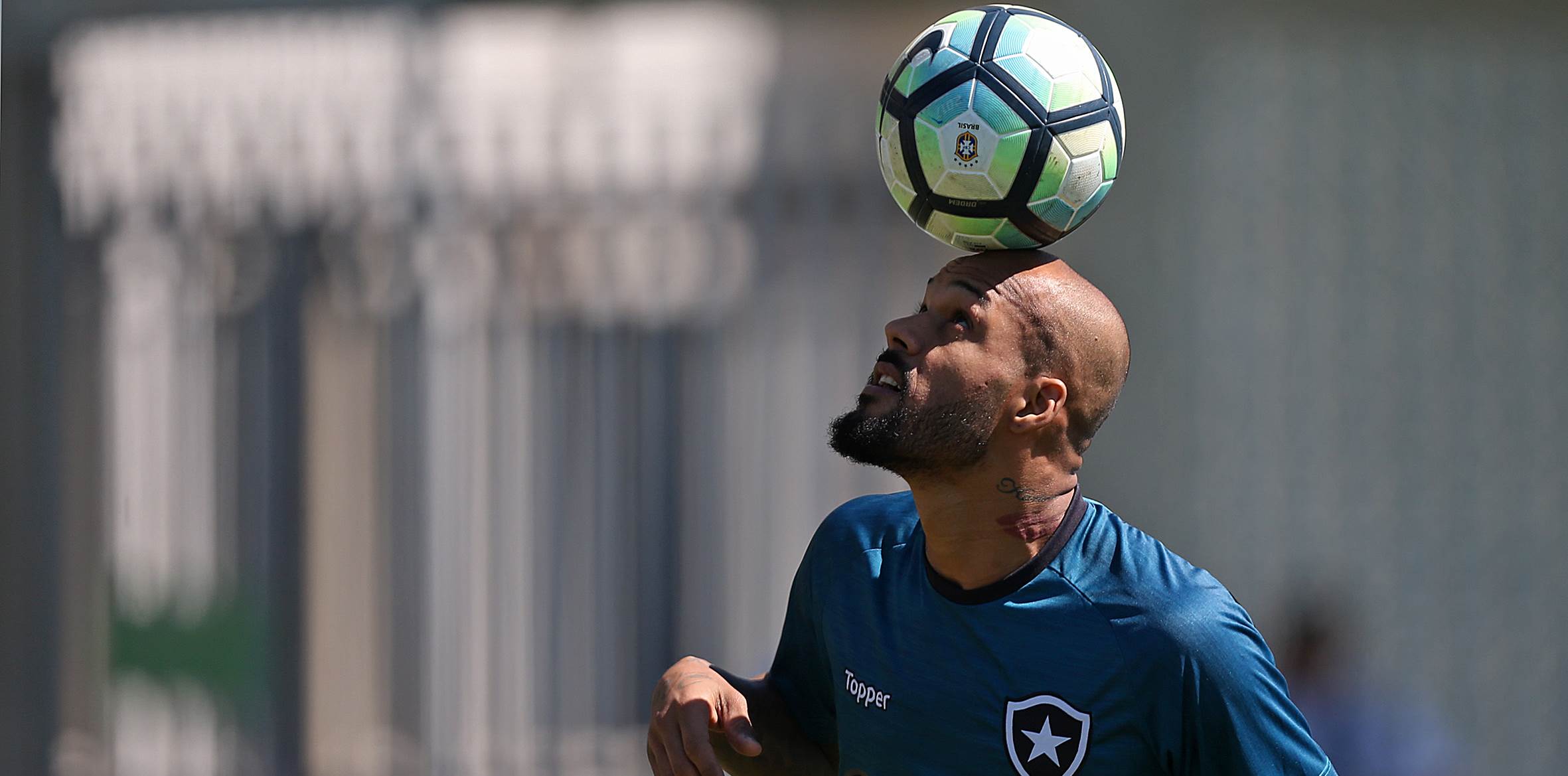 Bruno Silva se diz chateado por críticas, mas pede desculpa à torcida do Botafogo