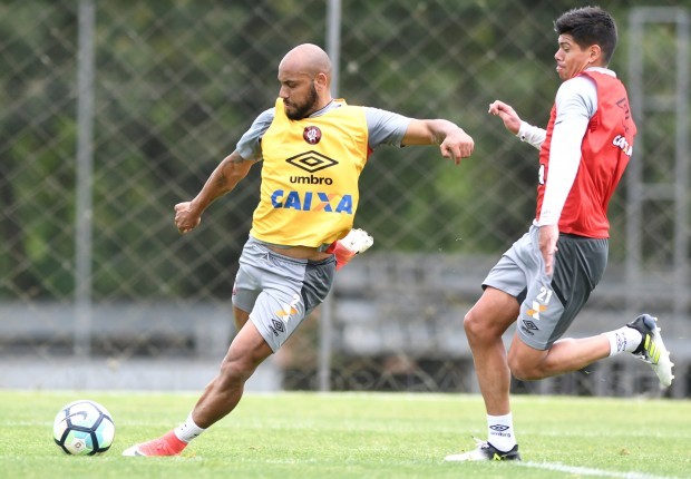 Com a volta de Gedoz, Fabiano Soares deve ter mudanças no Atlético-PR