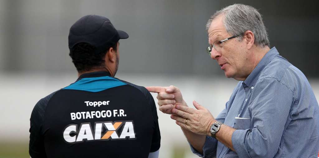 Jair Ventura 'esconde' time titular do Botafogo e marca treino para sábado