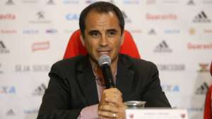 Rodrigo Caetano vê campanha 'pífia' do Flamengo e admite 'indignação'