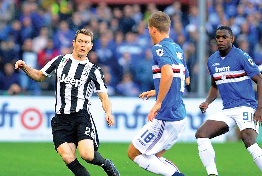 Sem Buffon e Barzagli, ainda abatidos pela perda da vaga da Itália na Copa do Mundo, a Juventus esteve irreconhecível 