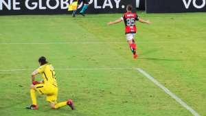 Carille nega férias antecipadas no Corinthians e vai completo em jogo do troféu