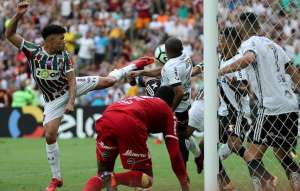 Técnico da Ponte Preta, Eduardo Baptista, convoca torcida e avisa: 