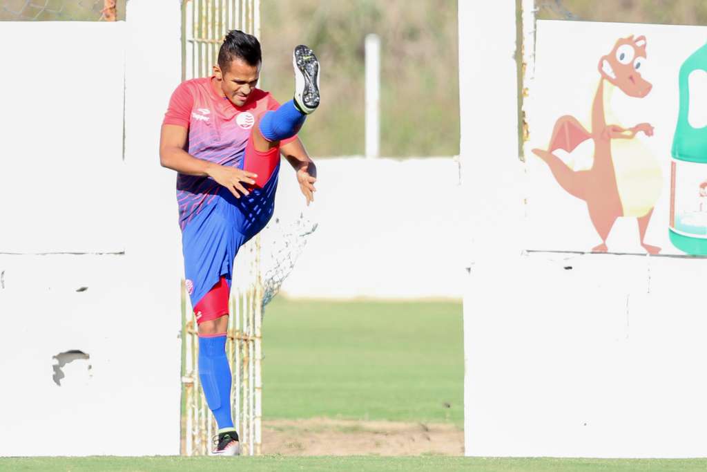 Sueliton defendeu o Náutico na última Série B do Brasileiro