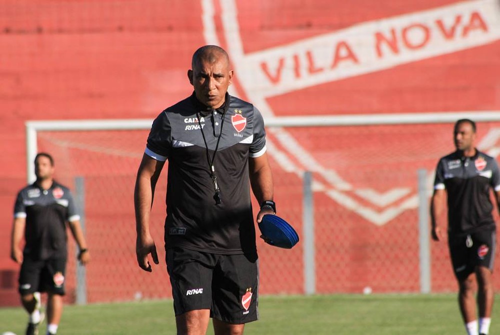 Série B: Vila Nova renova com Hemerson Maria visando temporada 2018