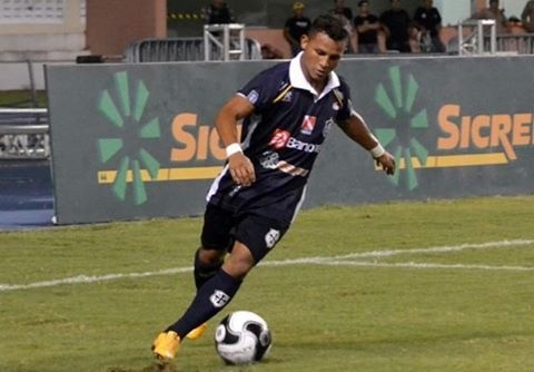 Paraense: Remo confirma acerto com zagueiro, volante e atacante