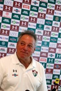 Abel Braga revela reunião com presidente do Flu para permanecer no clube em 2018